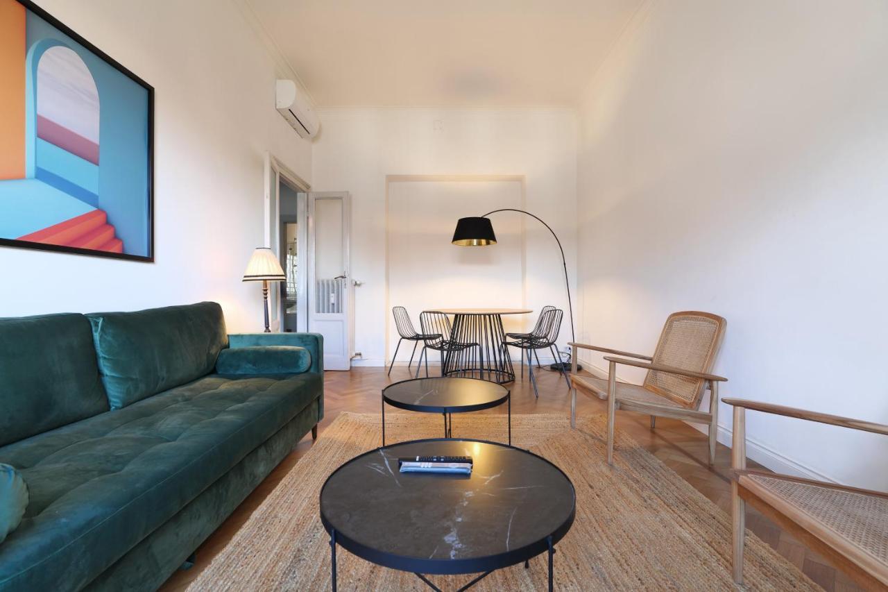 Adelaide Elegant Apartments Milano Esterno foto