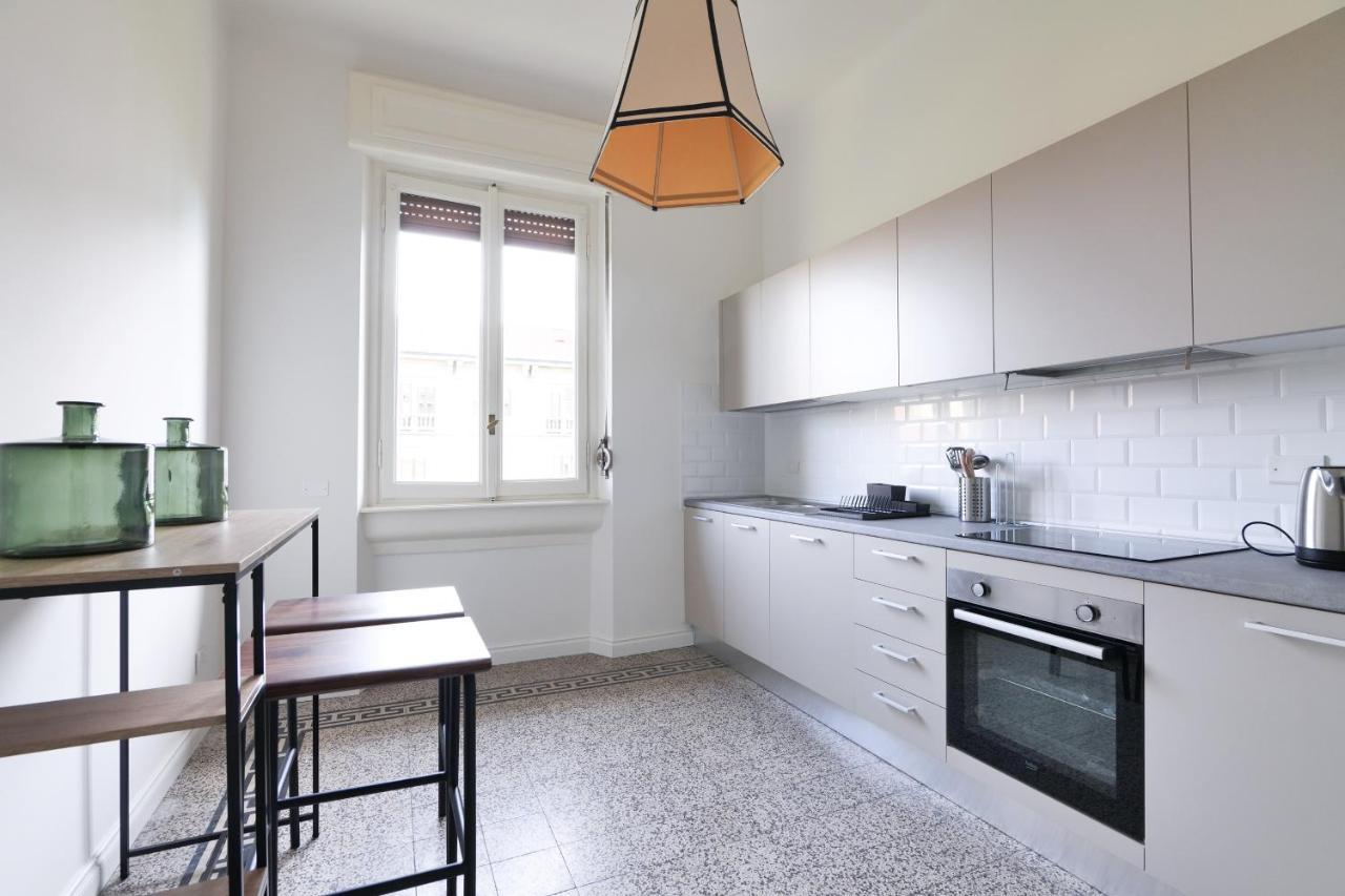 Adelaide Elegant Apartments Milano Esterno foto