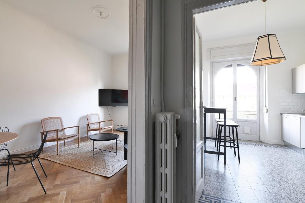 Adelaide Elegant Apartments Milano Esterno foto