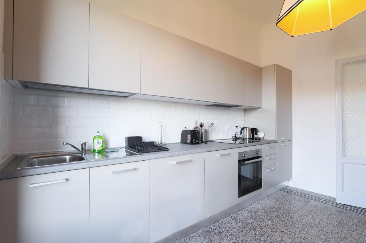 Adelaide Elegant Apartments Milano Esterno foto