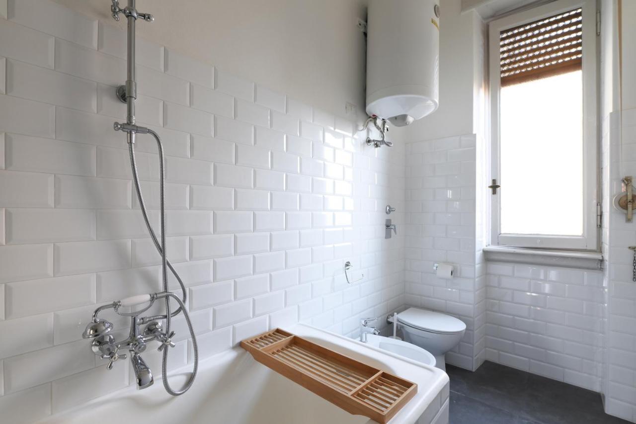 Adelaide Elegant Apartments Milano Esterno foto