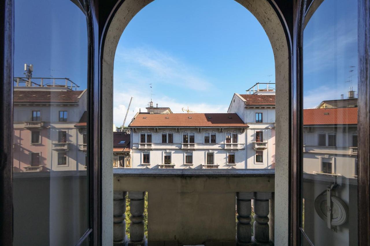Adelaide Elegant Apartments Milano Esterno foto