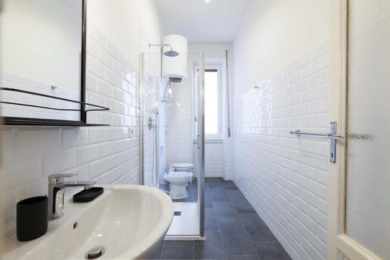 Adelaide Elegant Apartments Milano Esterno foto