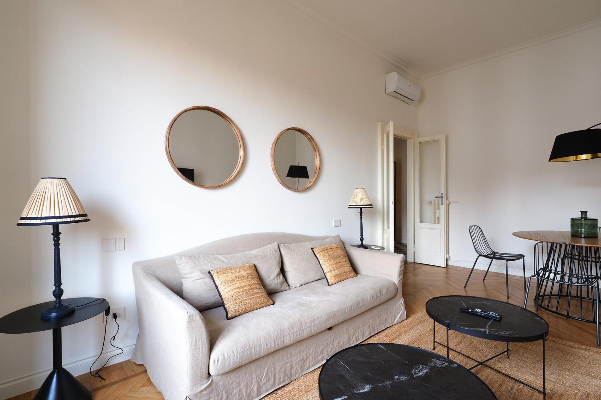 Adelaide Elegant Apartments Milano Esterno foto