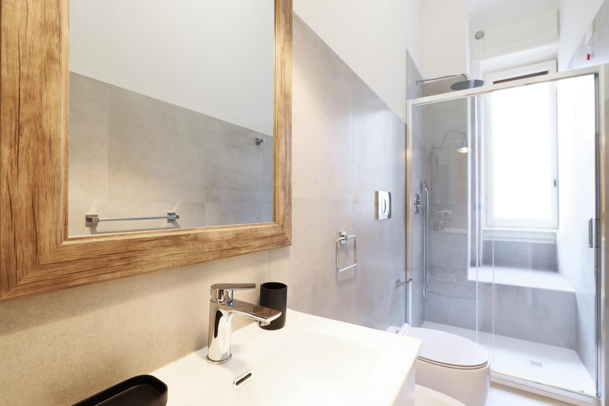 Adelaide Elegant Apartments Milano Esterno foto