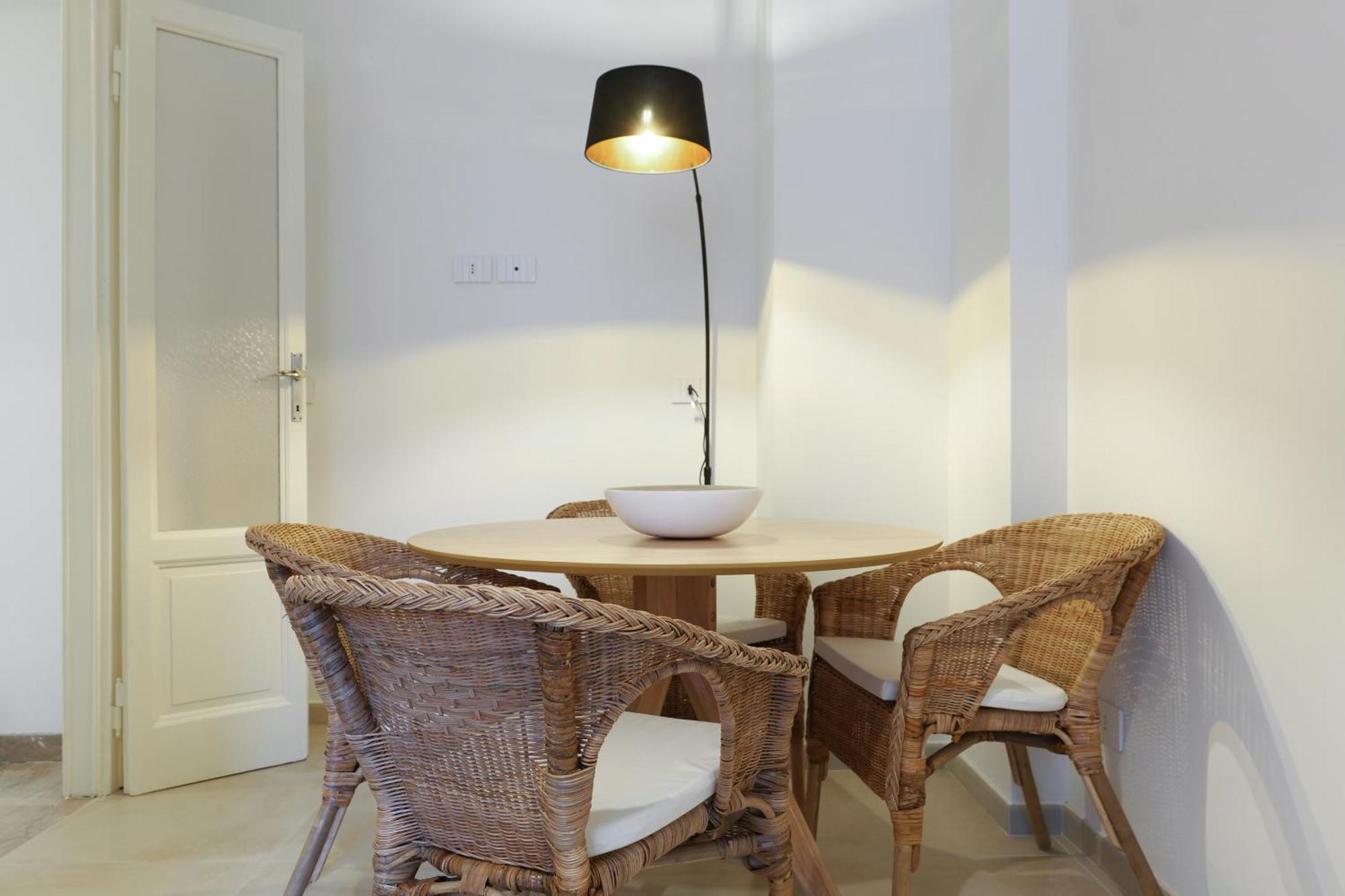 Adelaide Elegant Apartments Milano Esterno foto